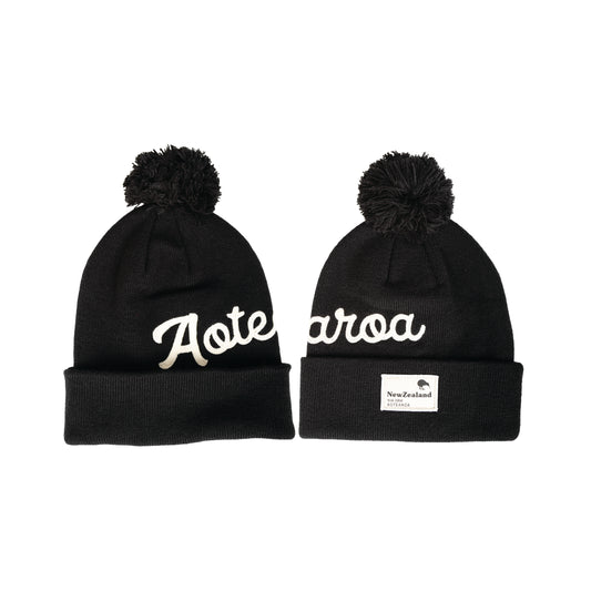 BAOKBL - Beanie Aotearoa Kiwi Black