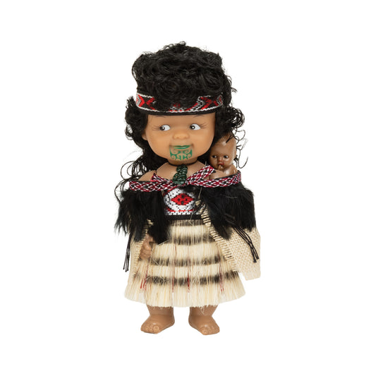 30 - Doll 20cm Wahine 1 Row Feather Boxed Cloak with Baby